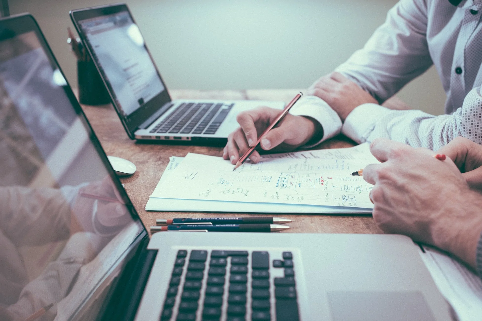 Why You Should Shift From Paper-based to Software Performance Reviews