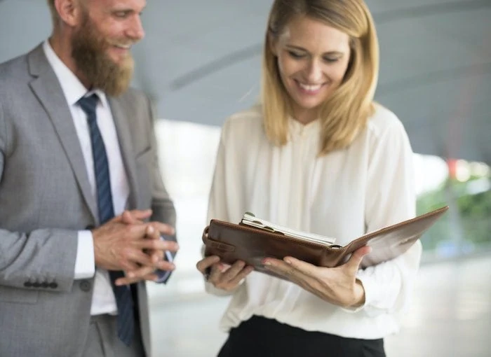 10 Best Stay Interview Questions to Ask Your Employees
